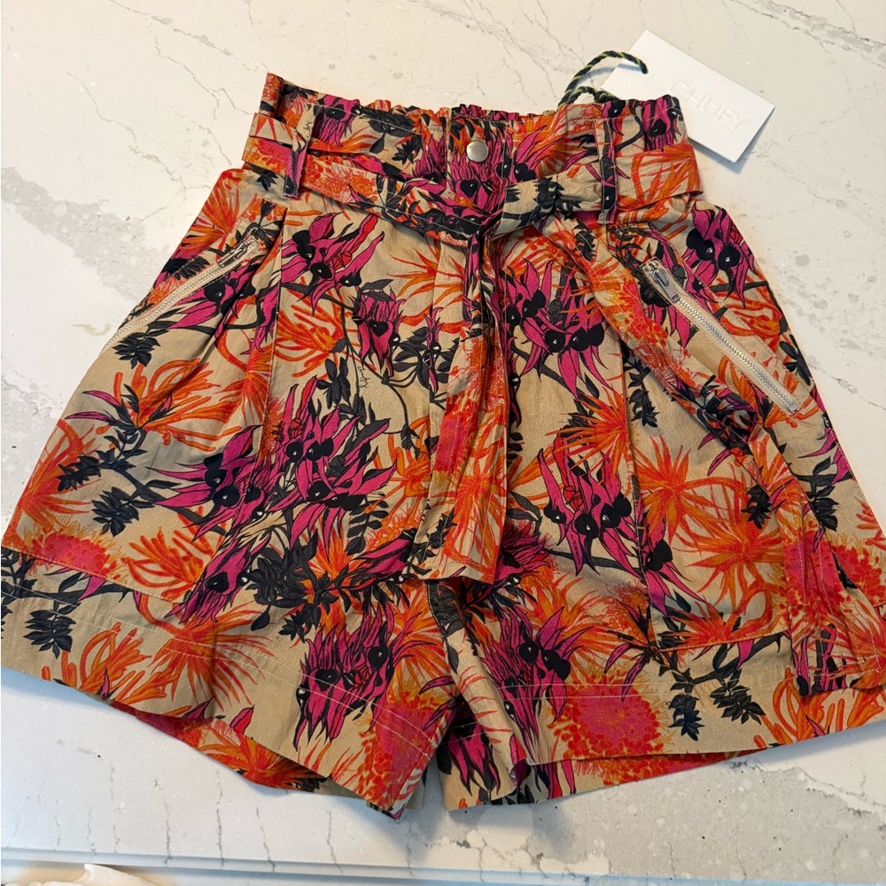 NWT Chufy Women's High Waist Floral Shorts Tan, Orange Pink